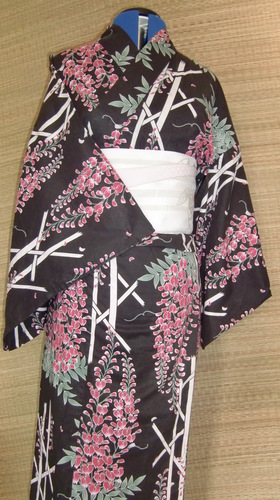 Damen Yukata Set 1 - Gesamtansicht